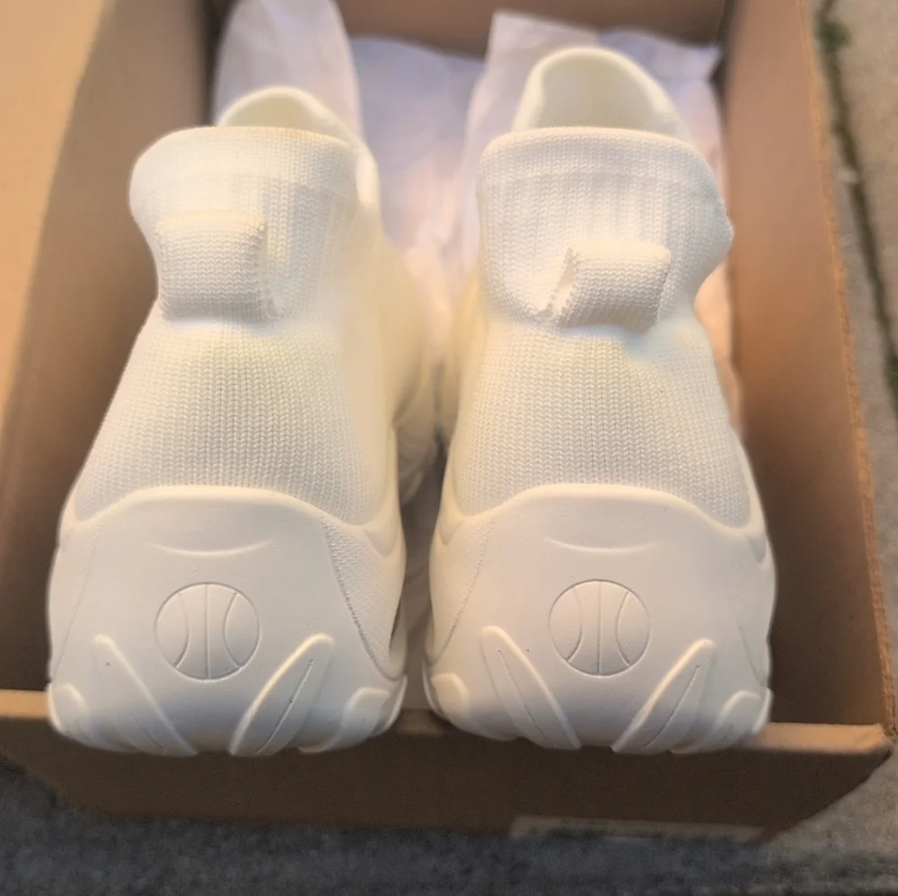 Women's White Slip-On Sneakers Size 40 (9-9.5)